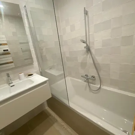 Joli F3 , 4 Pers, Mahana , Plein Pied Sur Jardin , Domaine Prive Criques Et Plages A Pied Daire