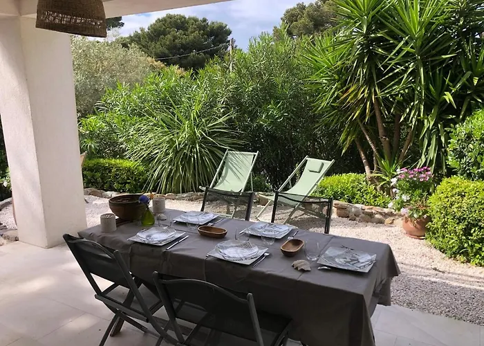 Joli F3 , 4 Pers, Mahana , Plein Pied Sur Jardin , Domaine Prive Criques Et Plages A Pied Lejlighed Hyères