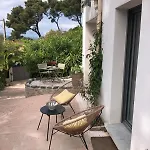 Apartment Joli F3 , 4 Pers, Mahana , Plein Pied Sur Jardin , Domaine Prive Criques Et Plages A Pied
