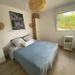 Joli F3 , 4 Pers, Mahana , Plein Pied Sur Jardin , Domaine Prive Criques Et Plages A Pied Apartment