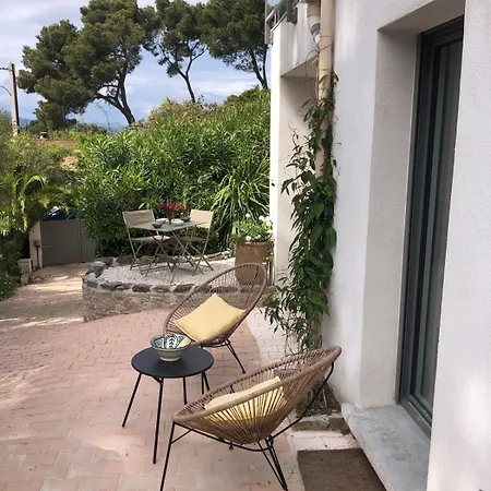 Apartament Joli F3 , 4 Pers, Mahana , Plein Pied Sur Jardin , Domaine Prive Criques Et Plages A Pied