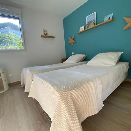 Joli F3 , 4 Pers, Mahana , Plein Pied Sur Jardin , Domaine Prive Criques Et Plages A Pied