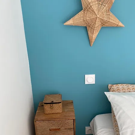Joli F3 , 4 Pers, Mahana , Plein Pied Sur Jardin , Domaine Prive Criques Et Plages A Pied * Hyères