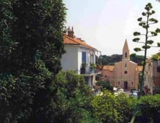 Joli F3 , 4 Pers, Mahana , Plein Pied Sur Jardin , Domaine Prive Criques Et Plages A Pied Apartment *